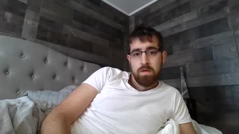 Snapshot of inmybackyard chatting on 18, 11, 2025 InMyBackyard online show from 18, 11, 2025