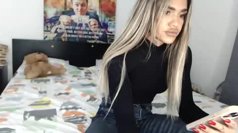 Snapshot of inna_sense chatting on 8, 2, 2025 inna_sense online show from 8, 2, 2025