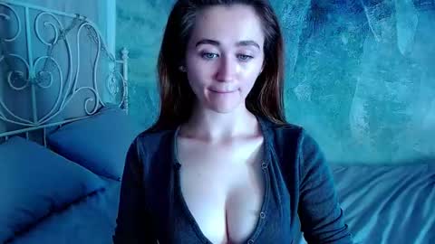 Snapshot of innnita chatting on 20, 10, 2025 Lina online show from 20, 10, 2025