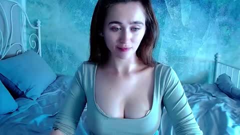 Snapshot of innnita chatting on 24, 11, 2025 Lina online show from 24, 11, 2025