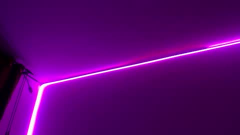 Snapshot of innocent_fox chatting on 20, 12, 2025 Abril online show from 20, 12, 2025