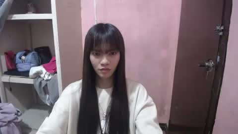 Snapshot of innocent_lover_ziaxx chatting on 17, 5, 2026 your zia online show from 17, 5, 2026
