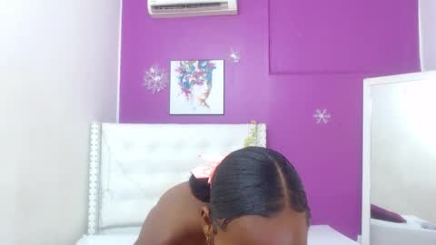 innocent_sexybaby online show from 6, 10, 2025