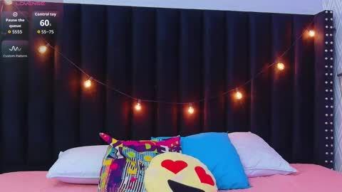 innocenthazel online show from 26, 10, 2025