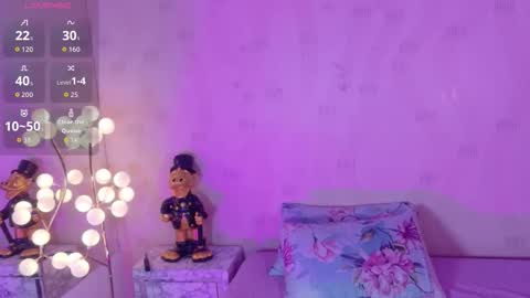 Snapshot of innocenthazel chatting on 12, 2, 2026 innocenthazel online show from 12, 2, 2026