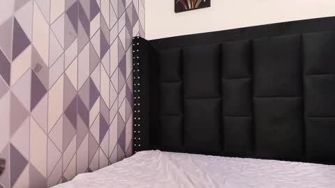 Snapshot of innocentlady_ chatting on 12, 2, 2025 SELENA online show from 12, 2, 2025