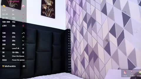 Snapshot of innocentlady_ chatting on 25, 2, 2025 SELENA online show from 25, 2, 2025