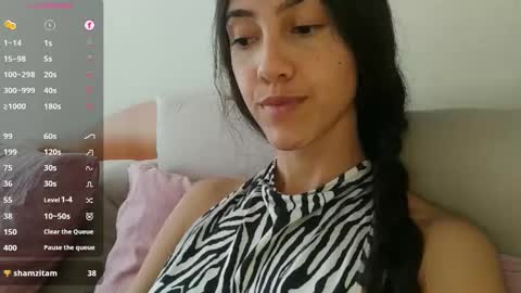 Laroa online show from 22, 10, 2025