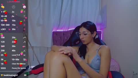 Snapshot of inocent_luna chatting on 26, 12, 2024 Luna moon online show from 26, 12, 2024