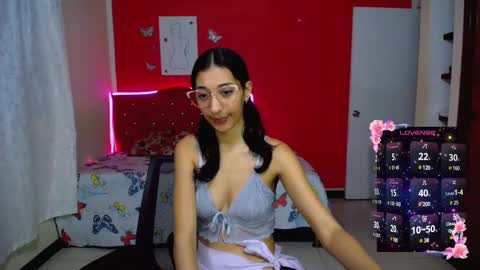 Snapshot of inocent_luna chatting on 13, 1, 2025 Luna moon online show from 13, 1, 2025