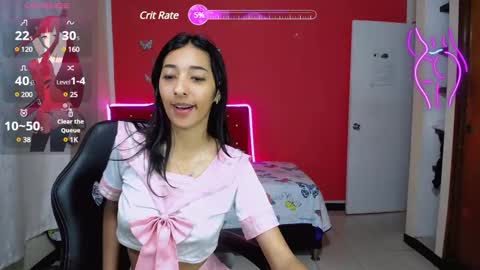 Snapshot of inocent_luna chatting on 1, 2, 2025 Luna moon online show from 1, 2, 2025