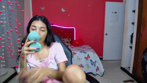 Snapshot of inocent_luna chatting on 27, 2, 2025 Luna moon online show from 27, 2, 2025