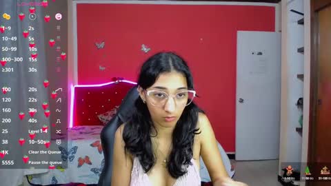 Snapshot of inocent_luna chatting on 6, 3, 2025 Luna moon online show from 6, 3, 2025
