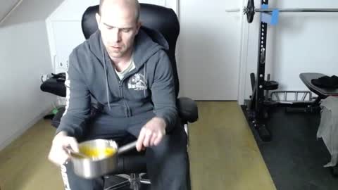 Snapshot of insanemaxxx chatting on 12, 12, 2024 insanemaxxx online show from 12, 12, 2024