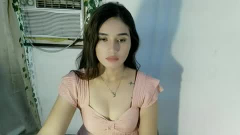 Snapshot of insigida_xxx chatting on 3, 11, 2025 Jean online show from 3, 11, 2025