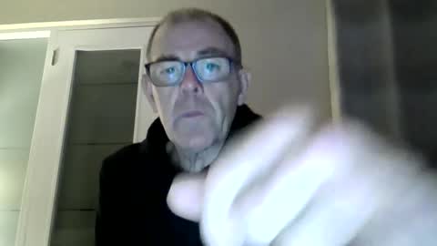 inthemood63 online show from 5, 10, 2025