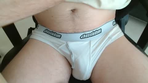 Snapshot of intoyourdad chatting on 17, 12, 2025 intoyourdad online show from 17, 12, 2025