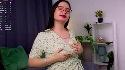 Snapshot of iralascola chatting on 20, 9, 2025 Mia online show from 20, 9, 2025