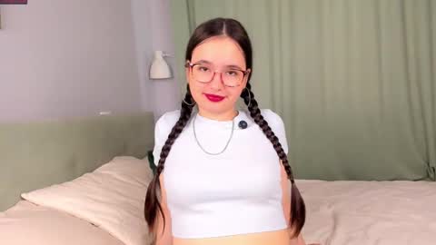 Snapshot of iralascola chatting on 2, 10, 2025 Mia online show from 2, 10, 2025