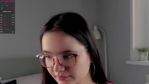 Snapshot of iralascola chatting on 17, 10, 2025 Mia online show from 17, 10, 2025