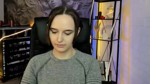 Snapshot of irenebailey chatting on 13, 11, 2025 IreneBailey online show from 13, 11, 2025