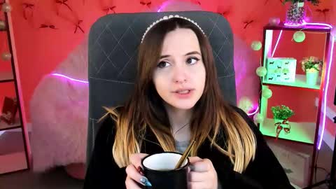 Snapshot of irenebailey chatting on 3, 12, 2025 IreneBailey online show from 3, 12, 2025