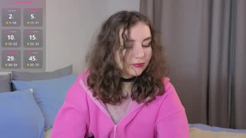 Snapshot of ireneharris chatting on 25, 10, 2025 Maxin online show from 25, 10, 2025