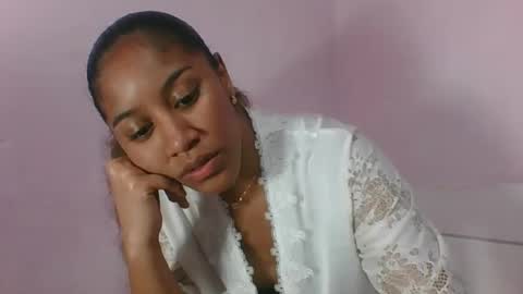 Snapshot of iriella2908 chatting on 26, 9, 2025 iriella2908 online show from 26, 9, 2025