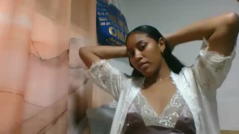 Snapshot of iriella2908 chatting on 22, 10, 2025 iriella2908 online show from 22, 10, 2025