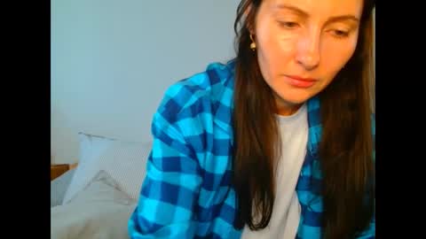 Snapshot of irina9793 chatting on 7, 1, 2026 irina online show from 7, 1, 2026