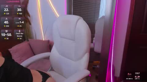 Snapshot of irina_beaux chatting on 23, 9, 2025 online show from 23, 9, 2025