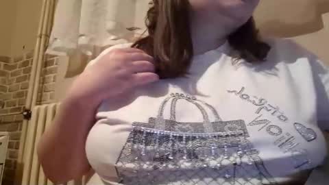 Snapshot of irinnak chatting on 6, 3, 2025 IrinnaK online show from 6, 3, 2025