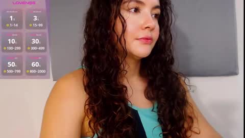 Instagram iris caprice online show from 13, 12, 2024