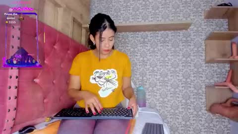 Hot Charlotte  online show from 21, 11, 2025