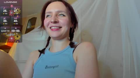 Snapshot of iris_crispy chatting on 23, 12, 2024 Iris online show from 23, 12, 2024