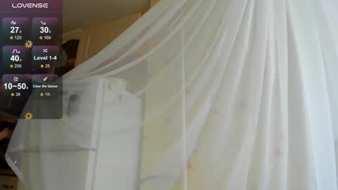 Snapshot of iris_crispy chatting on 24, 9, 2025 Iris online show from 24, 9, 2025