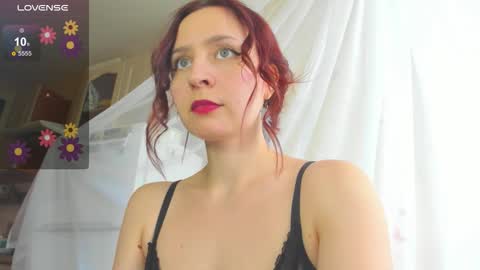 Snapshot of iris_crispy chatting on 6, 10, 2025 Iris online show from 6, 10, 2025