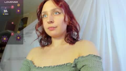 Snapshot of iris_crispy chatting on 20, 10, 2025 Iris online show from 20, 10, 2025