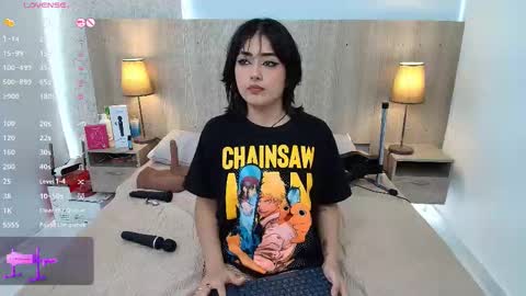 Snapshot of iris_gomez chatting on 9, 9, 2025 Iris online show from 9, 9, 2025