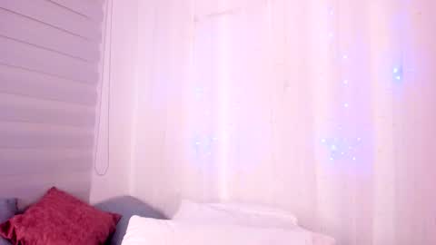 iris_hottt0 online show from 28, 2, 2026