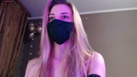 Lily online show from 21, 11, 2025