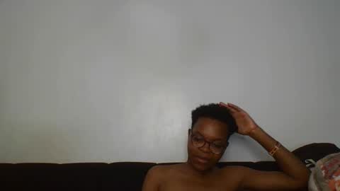 Snapshot of iris_love_2 chatting on 19, 2, 2025 iris_love_2 online show from 19, 2, 2025