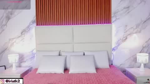 Snapshot of iris_thompson chatting on 25, 4, 2026 Iris online show from 25, 4, 2026
