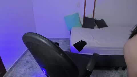 Snapshot of iris_torrez chatting on 6, 3, 2025 Iris online show from 6, 3, 2025