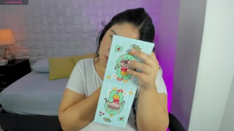 Snapshot of iris_torrez chatting on 4, 5, 2026 Iris online show from 4, 5, 2026