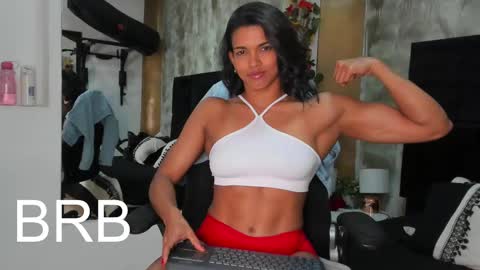 Snapshot of irisfit chatting on 9, 3, 2025 Iris Fit online show from 9, 3, 2025