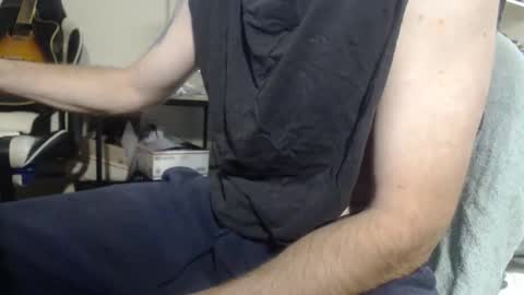 Snapshot of irishdude2483 chatting on 25, 11, 2025 Irishdude2483 online show from 25, 11, 2025