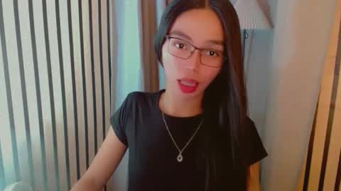 IRISH AND TRIXIE online show from 28, 3, 2026