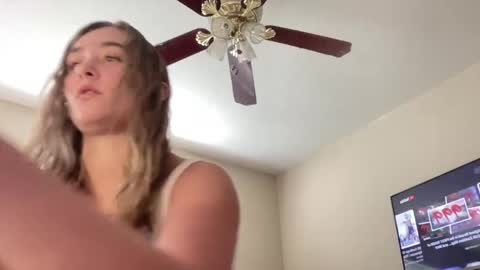 Irispink1 online show from 29, 4, 2026