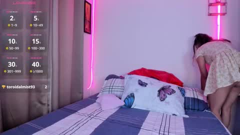 Snapshot of iriss_1 chatting on 22, 10, 2025 Iriss online show from 22, 10, 2025